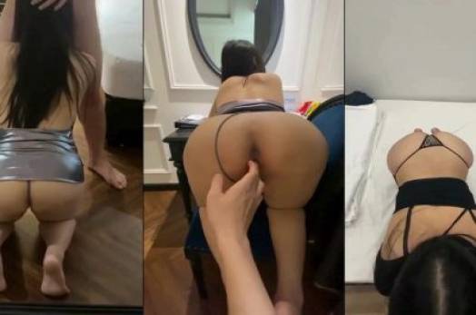 Em thích mặc đồ lọt khe lắm