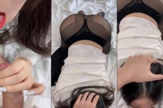 Tránh nóng với em nhân viên văn phòng với bộ đồ công sở